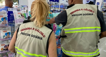 Procon Goiânia aponta alta de até 150% nos preços de fraldas infantis